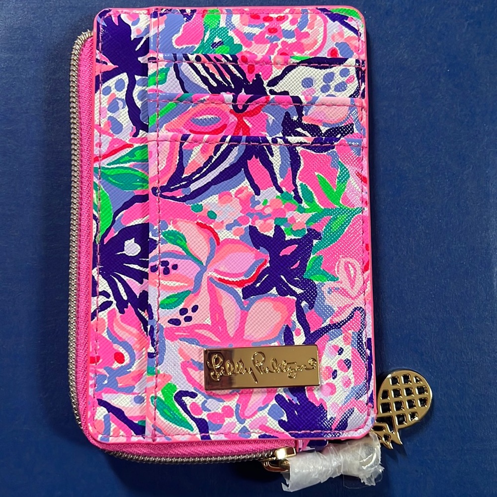 New Lilly Pulitzer wallet